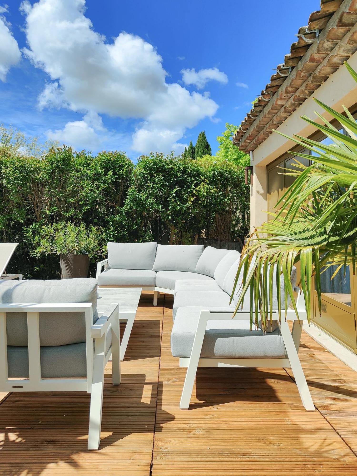 Hotel Bastide & Spa - Villa De Lourmarin Exterior photo